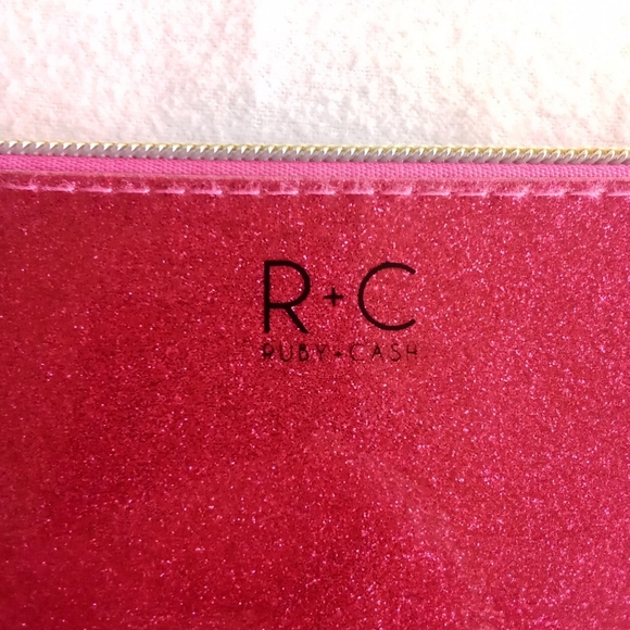 Ruby Cash Unicorn "Stay Magic" Cosmetics Bag - Picture 3 of 7